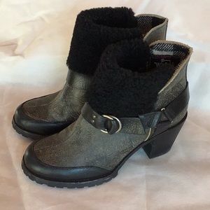 Woolrich Leather and Shearling Booties 8.5